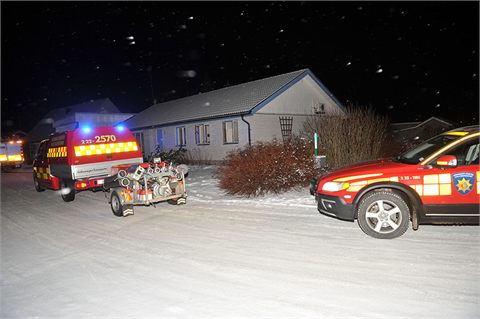 Brand i villa i Deje