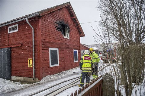 Brand i ladugård utanför Hedemora