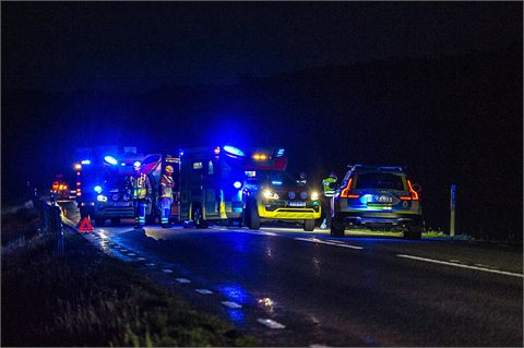 Man gick på riksväg 63 – blev påkörd