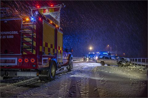 Frontalkrock utanför Hedemora – två personer till sjukhus