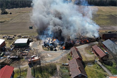 Gräsbrand spred sig i Utmyrby