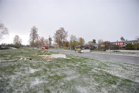 Tromb drog förbi i Grums i Värmland