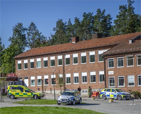 Stort pådrag efter försvunnen kvinna i Sala - hittades vid liv