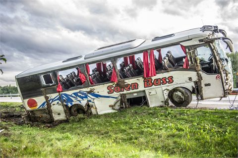 Sex skadade i bussolycka utanför Hedemora