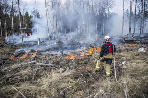 Brand på hygge utanför Garpenberg