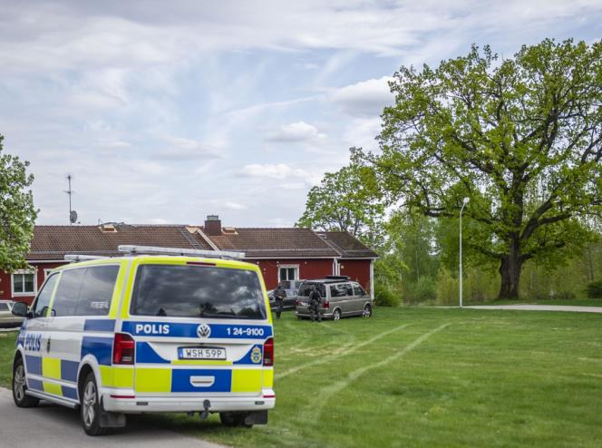 Stor polisinsats på sis hem utanför Fagersta