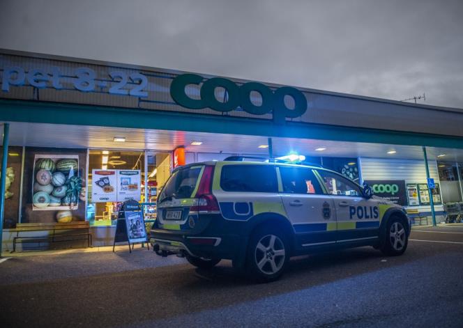 Väpnat rån mot matbutik i Norberg