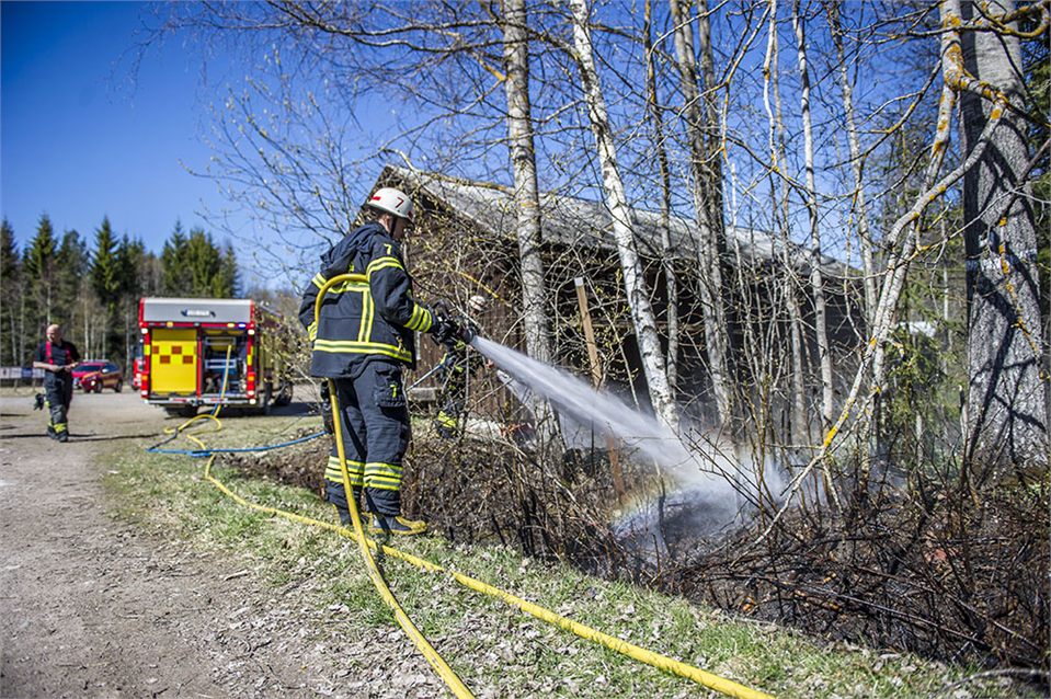 Skogsbrand vid Brovallsgården