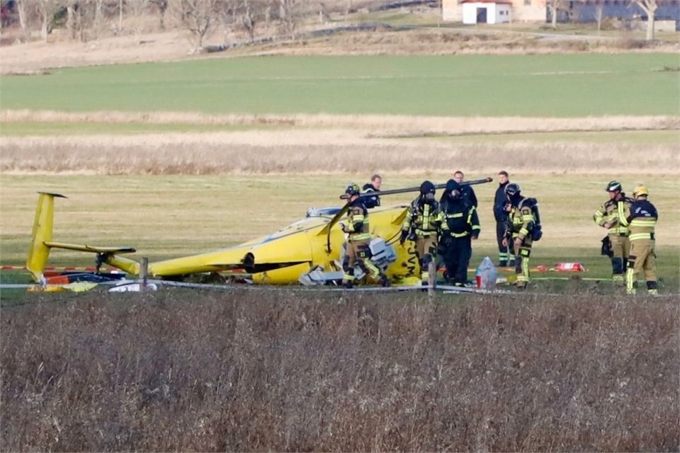 Helikopterkrasch vid flygfält i Enköping